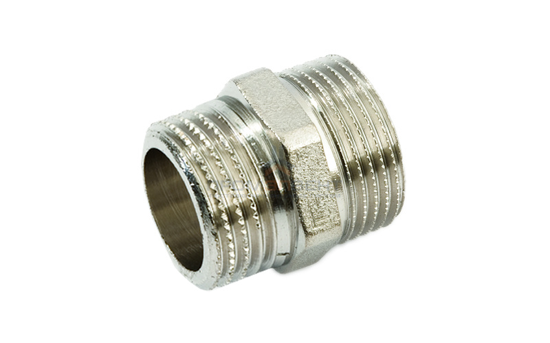 Ниппель латунный резьбовой равнопроходный STOUT - 3/8